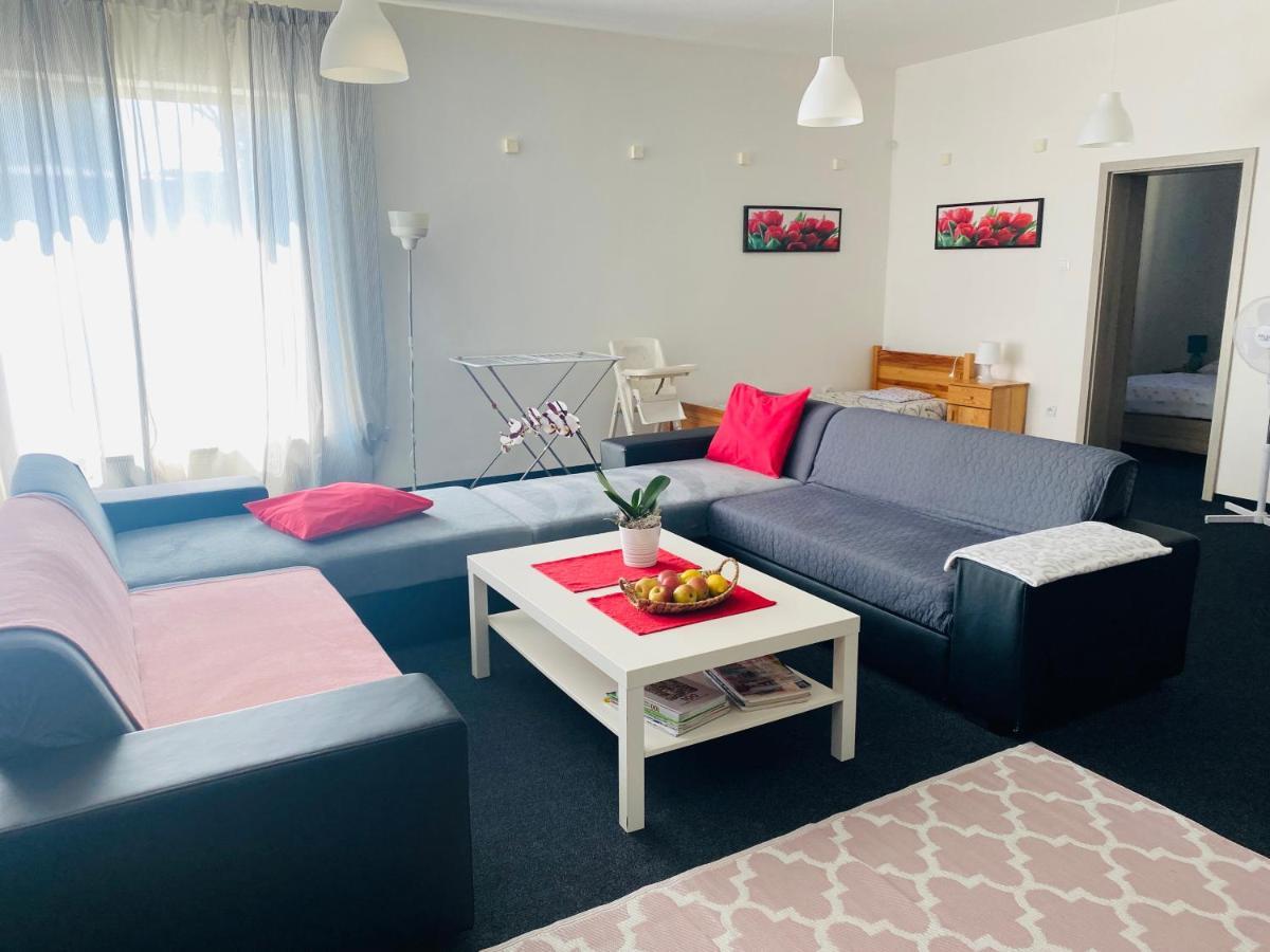 Apartmany Superrelax ลิฟตอฟสกีมิคูลาช ภายนอก รูปภาพ